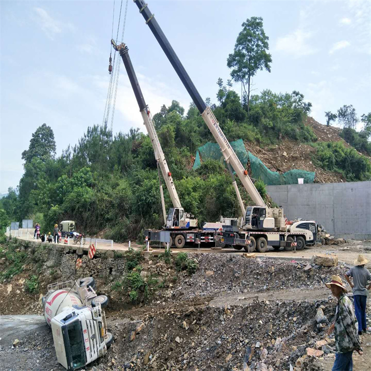 潮州潮州24小时应急道路救援吊装吊装现场实拍